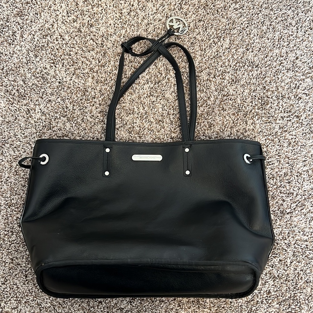 Excellent Condition Reversible Michael Kors Tote